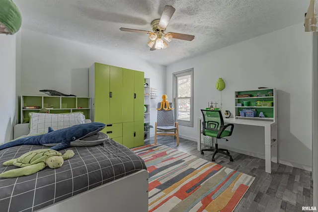 $397,000 | 2501 Yorktown Drive, Bloomington, IL 61704