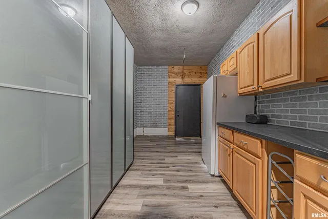 $397,000 | 2501 Yorktown Drive, Bloomington, IL 61704