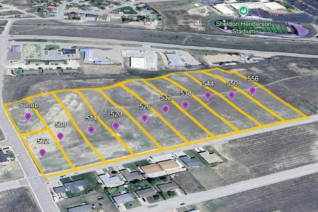 $79,900 | 526 Emigrant Drive, Glenrock, WY 82637