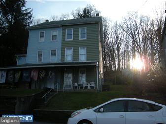 1958 Cedar Top Road Reading, PA 19607 - Photo 2 of 8 Exterior Front