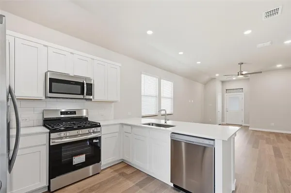 $1,775 | 3905 Nasworthy Drive, Farmersville, TX 75442