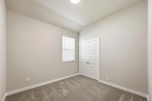 $1,775 | 3905 Nasworthy Drive, Farmersville, TX 75442