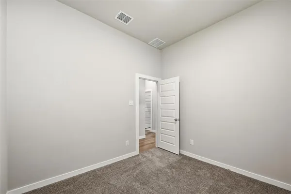 $1,775 | 3905 Nasworthy Drive, Farmersville, TX 75442