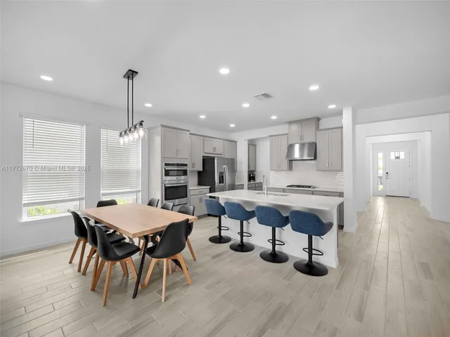 $648,900 | 516 Ranch Oak Circle, Port St. Lucie, FL 34984