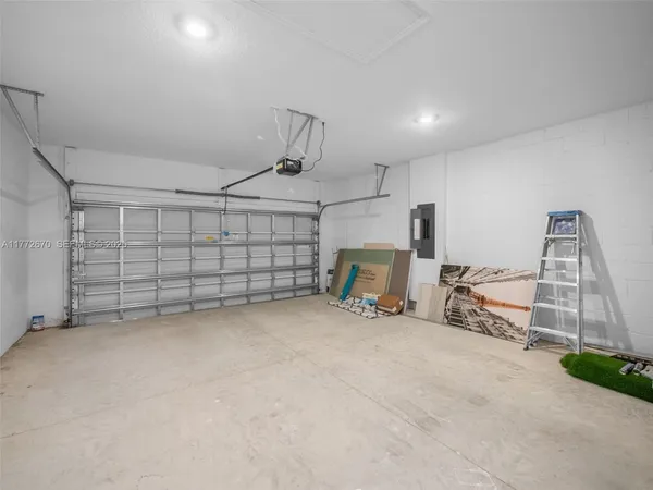 a view of a garage
