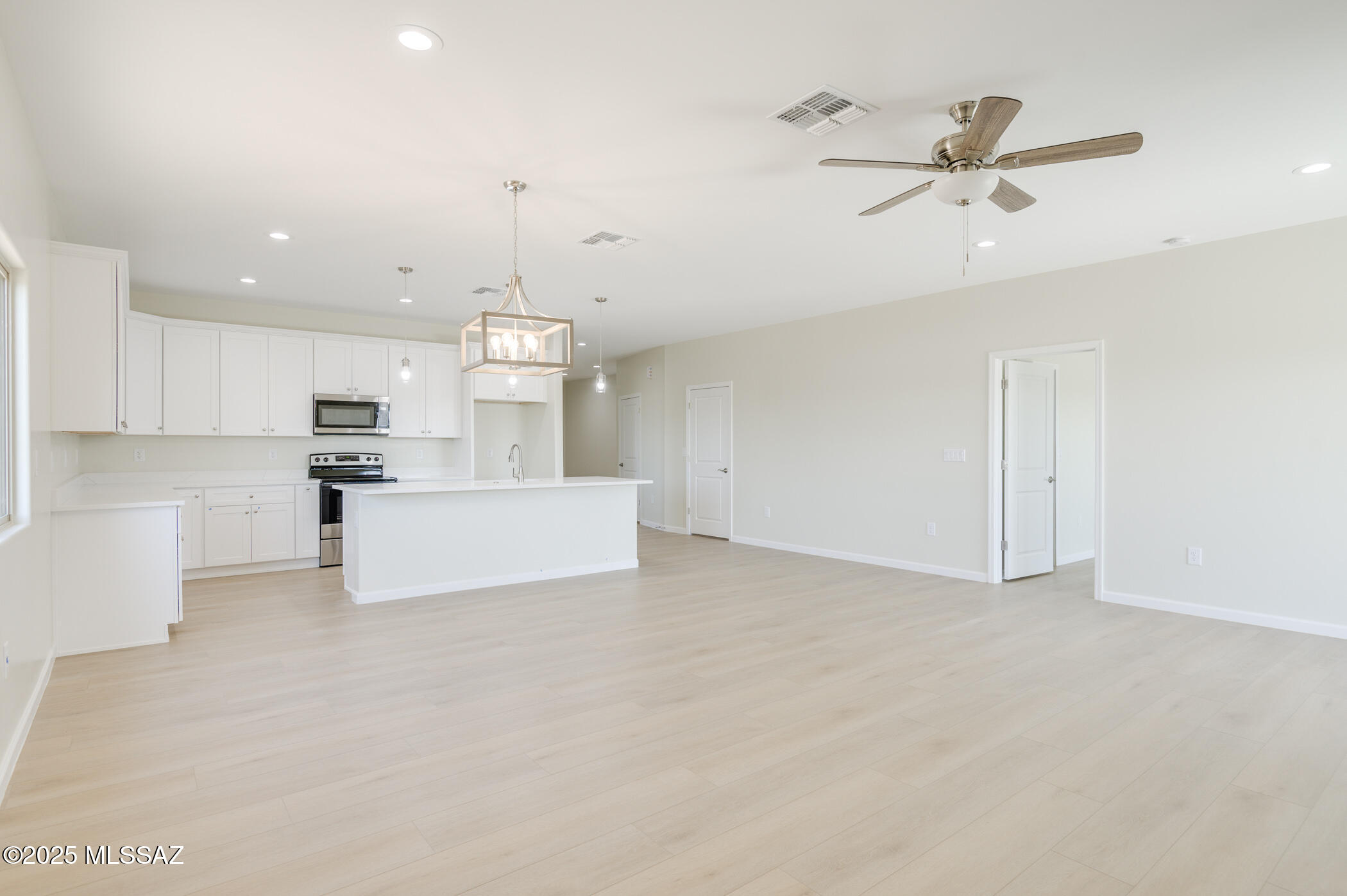 441 North Vail View Road Vail, AZ 85641 - Photo 11 of 48 Gallery Image 11
