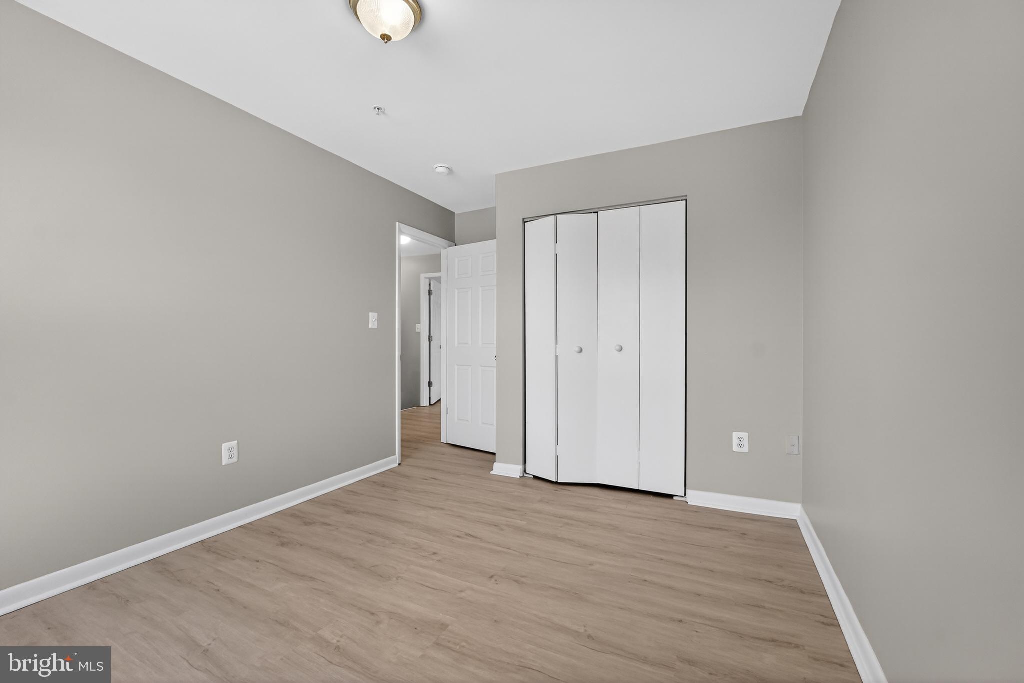 4630 Warren Tree Way Baltimore, MD 21229 - Photo 23 of 29