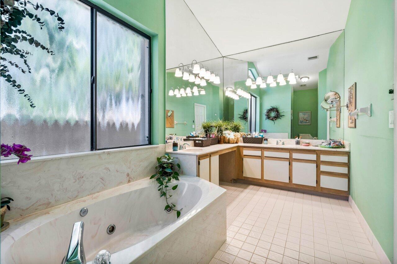 22181 Cranbrook Road Boca Raton, FL 33428 - Photo 14 of 36 026-22181CranbrookRoad-BocaRaton-FL-3342