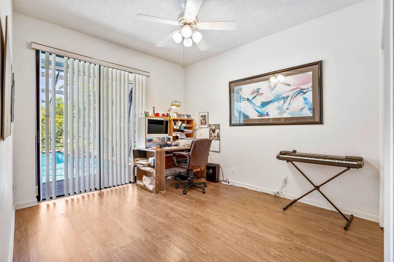 22181 Cranbrook Road Boca Raton, FL 33428 - Photo 18 of 36 023-22181CranbrookRoad-BocaRaton-FL-3342