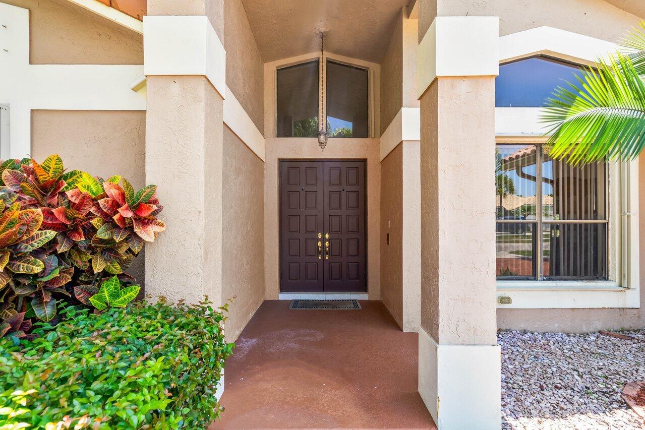 22181 Cranbrook Road Boca Raton, FL 33428 - Photo 2 of 36 004-22181CranbrookRoad-BocaRaton-FL-3342