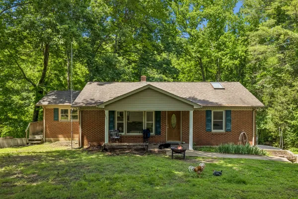 $324,000 | 5450 Highway 49, Vanleer, TN 37181