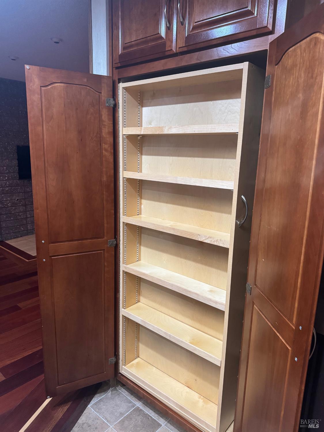 116 Silverview Court Vallejo, CA 94591 - Photo 11 of 61 Large double pantry.