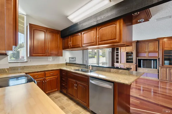 $725,000 | 116 Silverview Court, Vallejo, CA 94591