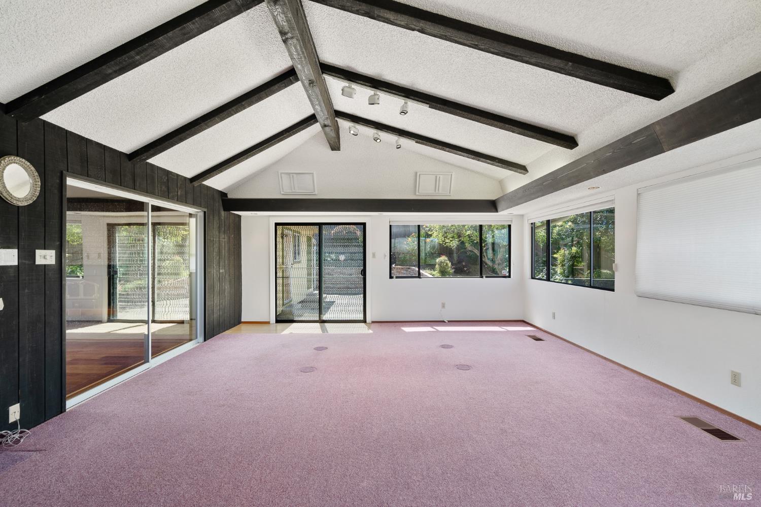 116 Silverview Court Vallejo, CA 94591 - Photo 22 of 61