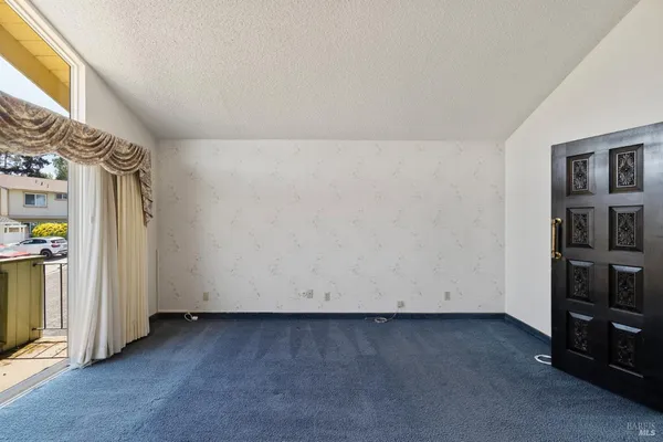 $725,000 | 116 Silverview Court, Vallejo, CA 94591