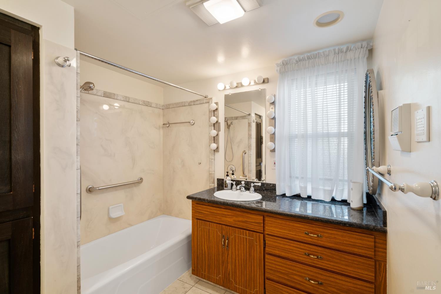 116 Silverview Court Vallejo, CA 94591 - Photo 43 of 61 Downstairs bathroom.