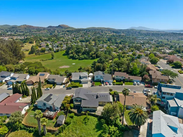 $725,000 | 116 Silverview Court, Vallejo, CA 94591