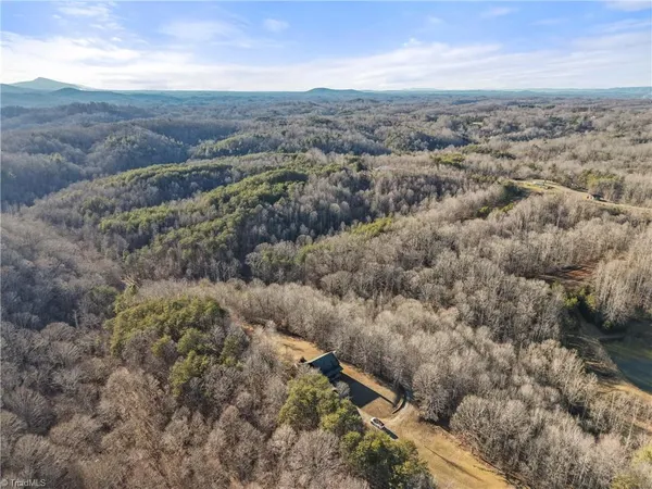 $475,000 | 1345 Hardie Mabe Road, Danbury, NC 27016
