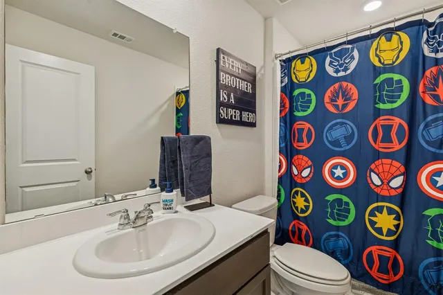 $275,000 | 8012 Gallup Avenue, Aubrey, TX 76227