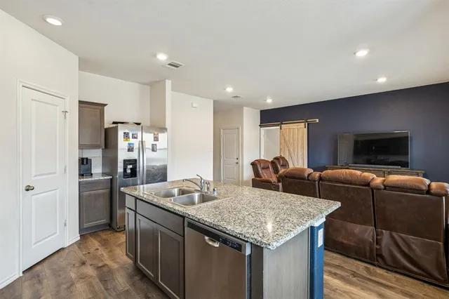 $275,000 | 8012 Gallup Avenue, Aubrey, TX 76227