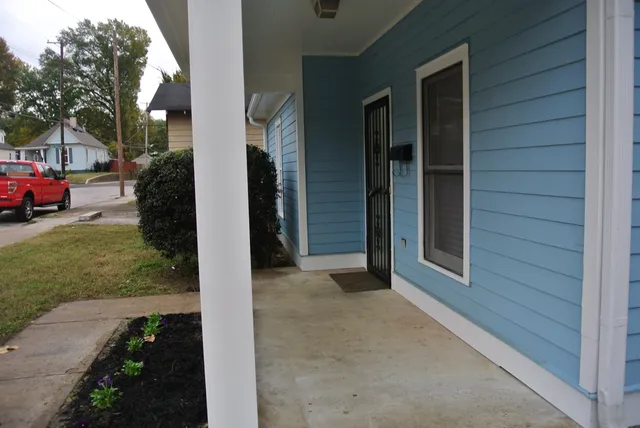 $235,000 | 2235 Walker Avenue, Memphis, TN 38104
