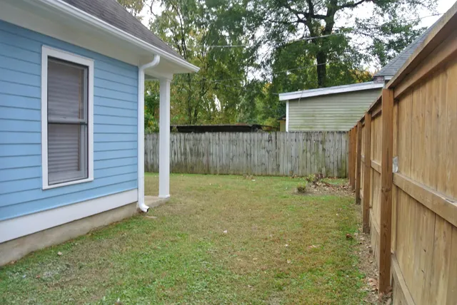 $235,000 | 2235 Walker Avenue, Memphis, TN 38104