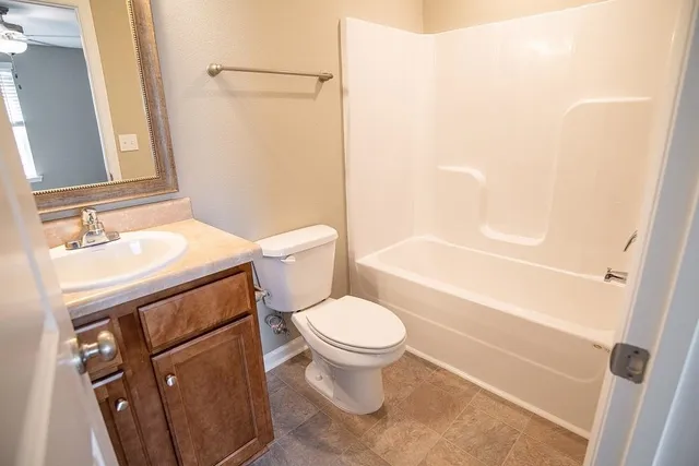 $1,400 | 2206 Del Carmel Way, Tallahassee, FL 32303