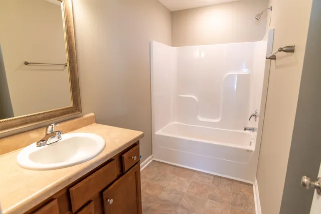 $1,400 | 2206 Del Carmel Way, Tallahassee, FL 32303