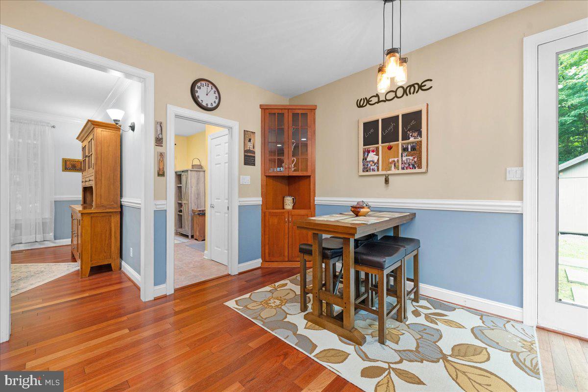 1357 Cobbler Road Quakertown, PA 18951 - Photo 12 of 35 Breakfast Area Perfect for Morning Cup of Coffee