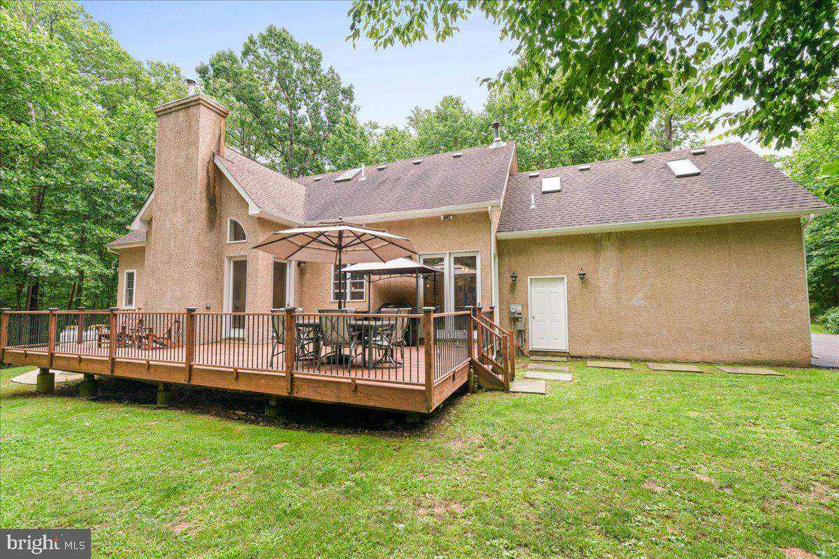 1357 Cobbler Road Quakertown, PA 18951 - Photo 32 of 35 Back Facade