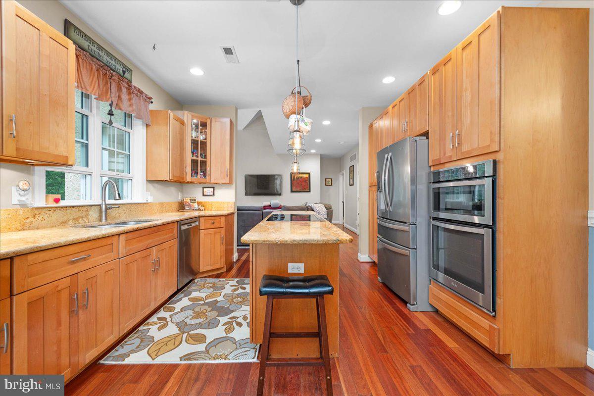 1357 Cobbler Road Quakertown, PA 18951 - Photo 7 of 35 Large Kitchen Present Flowing Granite Countertops