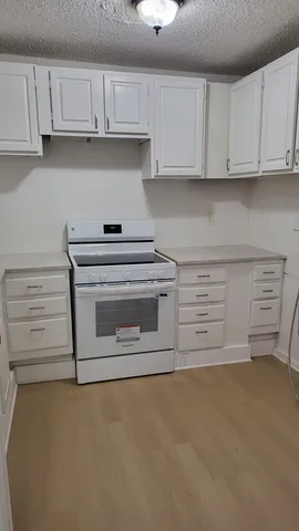 $1,195 | 124 Vickey Court, Nashville, TN 37211