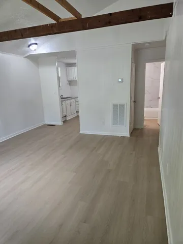 $1,195 | 124 Vickey Court, Nashville, TN 37211