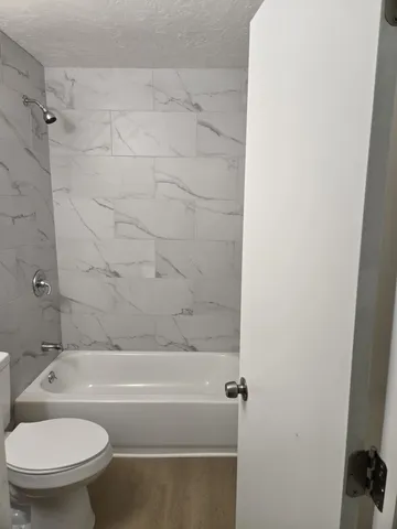 $1,195 | 124 Vickey Court, Nashville, TN 37211