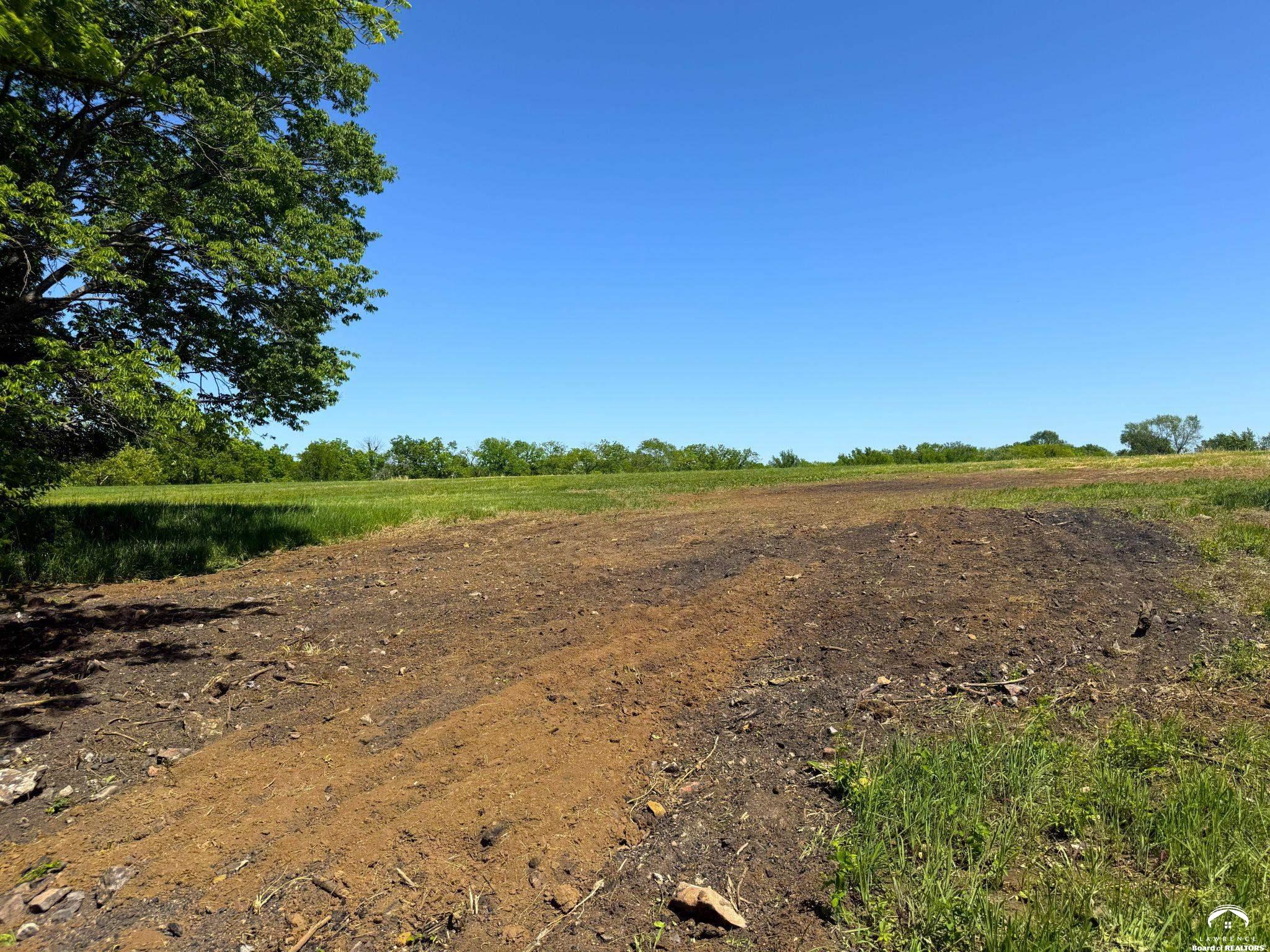 980 Southeast Stanley Road Tecumseh, KS 66542 - Photo 2 of 16