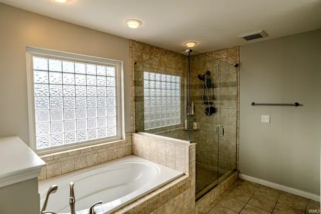 $599,000 | 5144 Flowermound Drive, West Lafayette, IN 47906