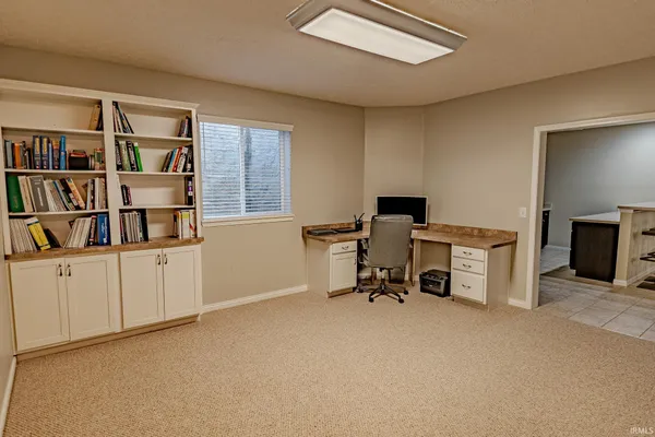 $599,000 | 5144 Flowermound Drive, West Lafayette, IN 47906