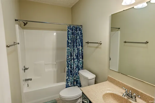 $599,000 | 5144 Flowermound Drive, West Lafayette, IN 47906
