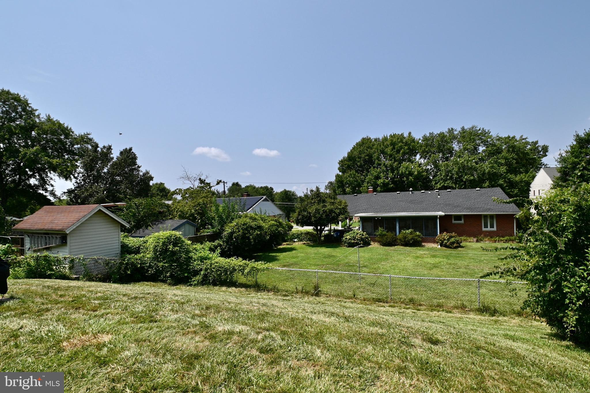 5010 Ravensworth Road Annandale, VA 22003 - Photo 38 of 42 Backyard