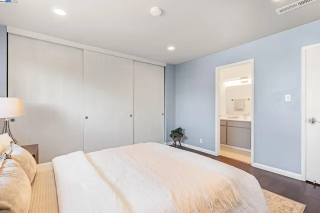 $699,000 | 1233 Broadway, Unit D, Alameda, CA 94501