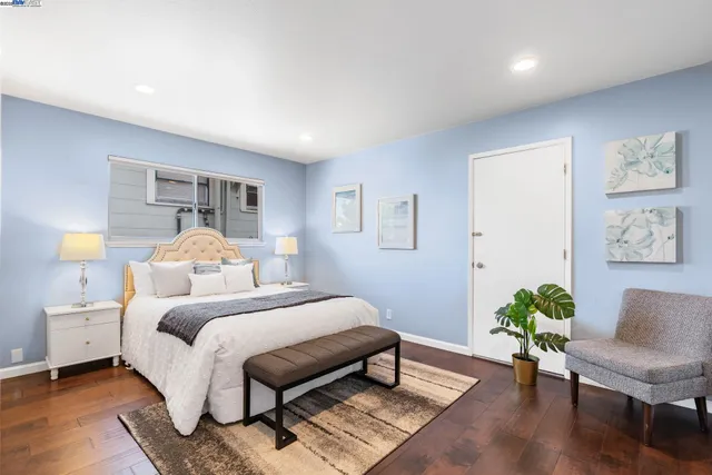 $699,000 | 1233 Broadway, Unit D, Alameda, CA 94501