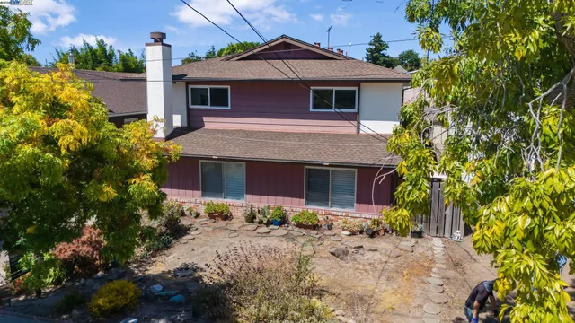 $699,000 | 1233 Broadway, Unit D, Alameda, CA 94501