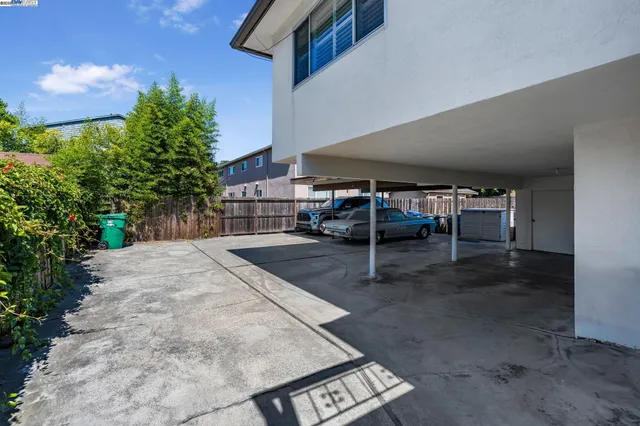 $699,000 | 1233 Broadway, Unit D, Alameda, CA 94501