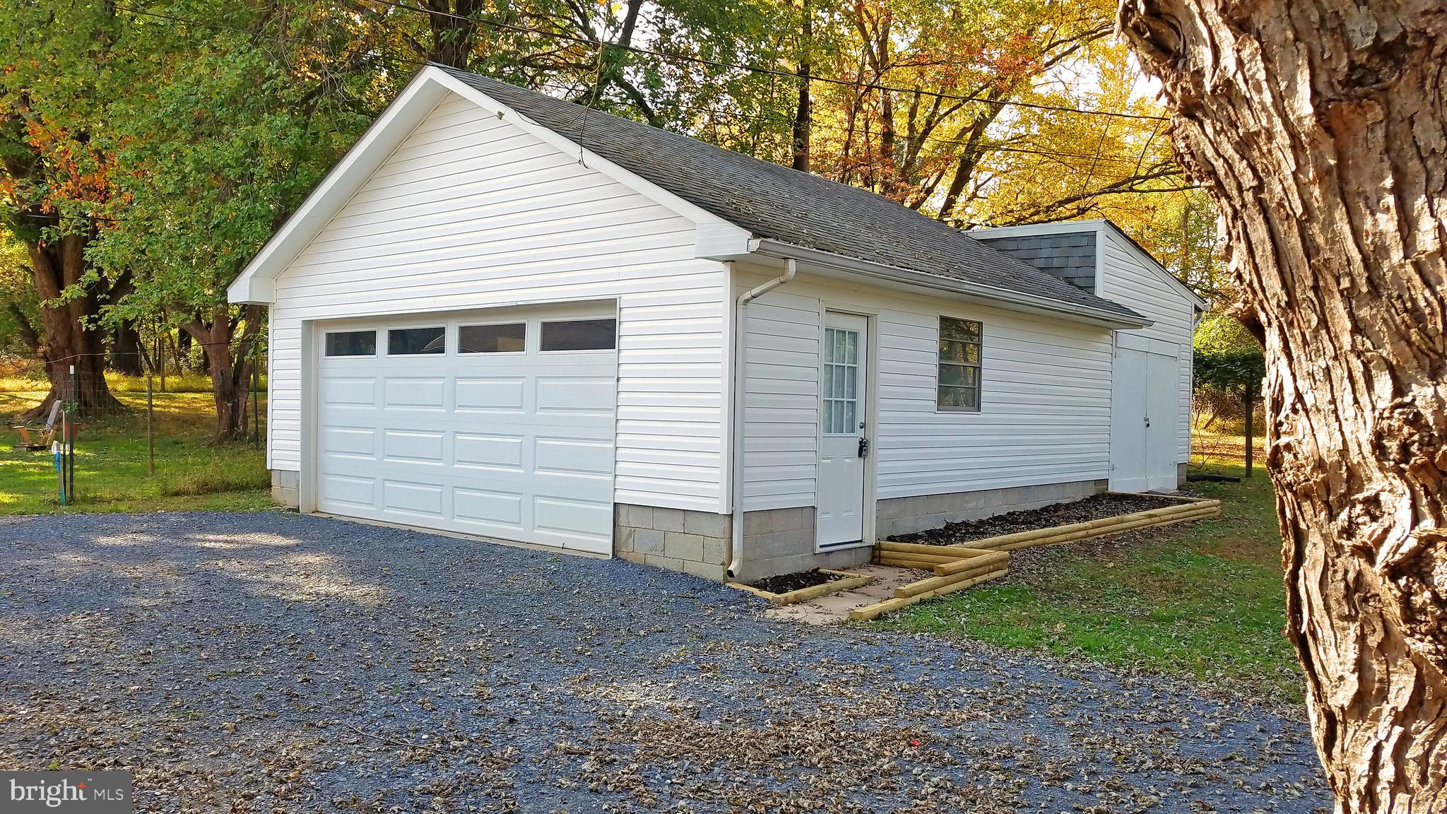 3612 Edgewood Road Randallstown, MD 21133 - Photo 8 of 36 Large 2 Car Garage With Large Shed At The Rear