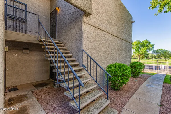$269,000 | 4444 East Paradise Village Parkway North, Unit 241, Phoenix, AZ 85032