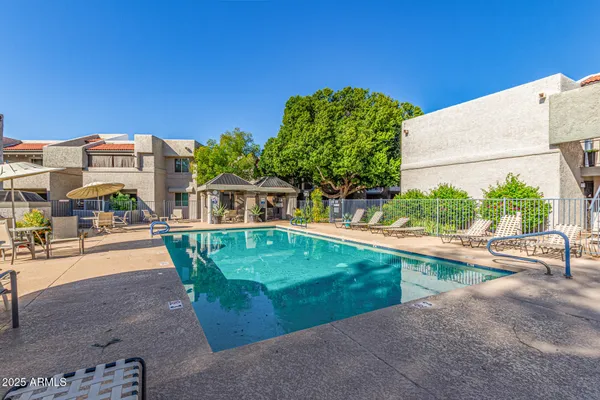 $269,000 | 4444 East Paradise Village Parkway North, Unit 241, Phoenix, AZ 85032