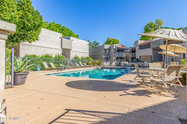 $269,000 | 4444 East Paradise Village Parkway North, Unit 241, Phoenix, AZ 85032