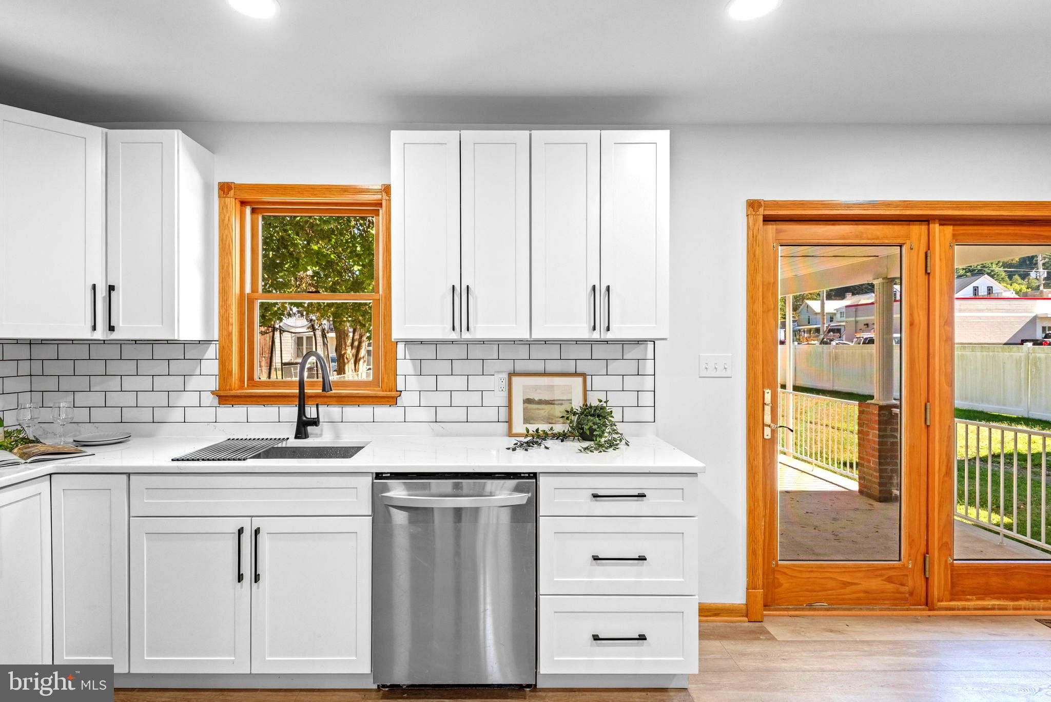 407 Market Street Lykens, PA 17048 - Photo 16 of 45