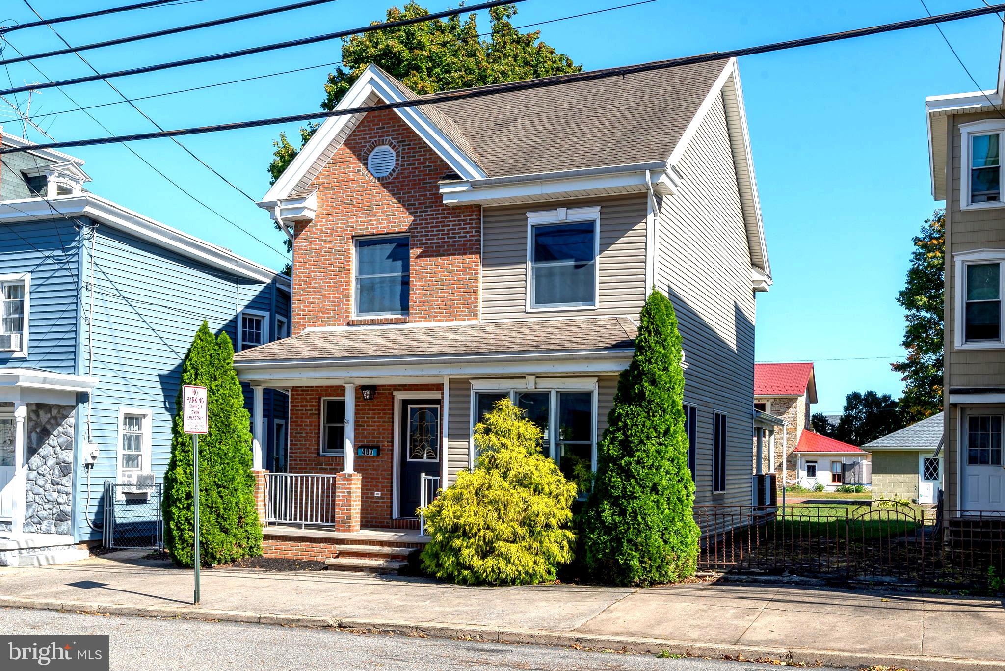 407 Market Street Lykens, PA 17048 - Photo 2 of 45