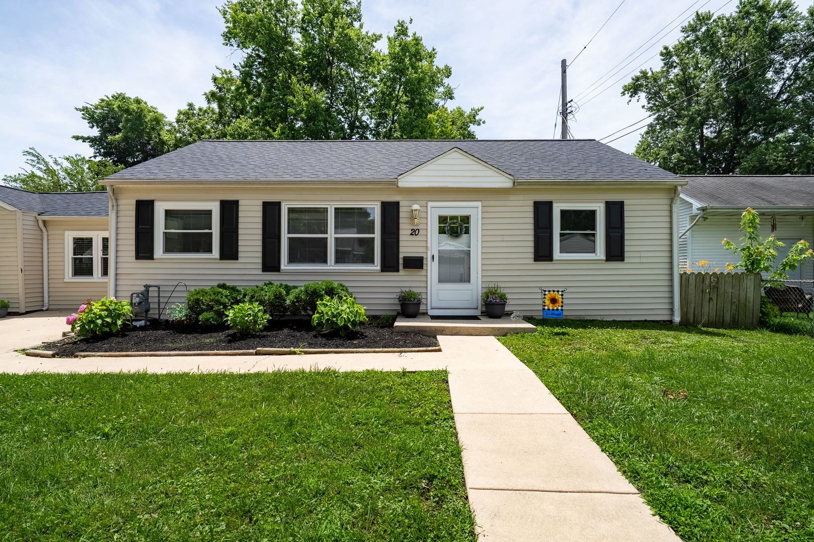 20 University Court Normal, IL 61761 - Photo 1 of 24